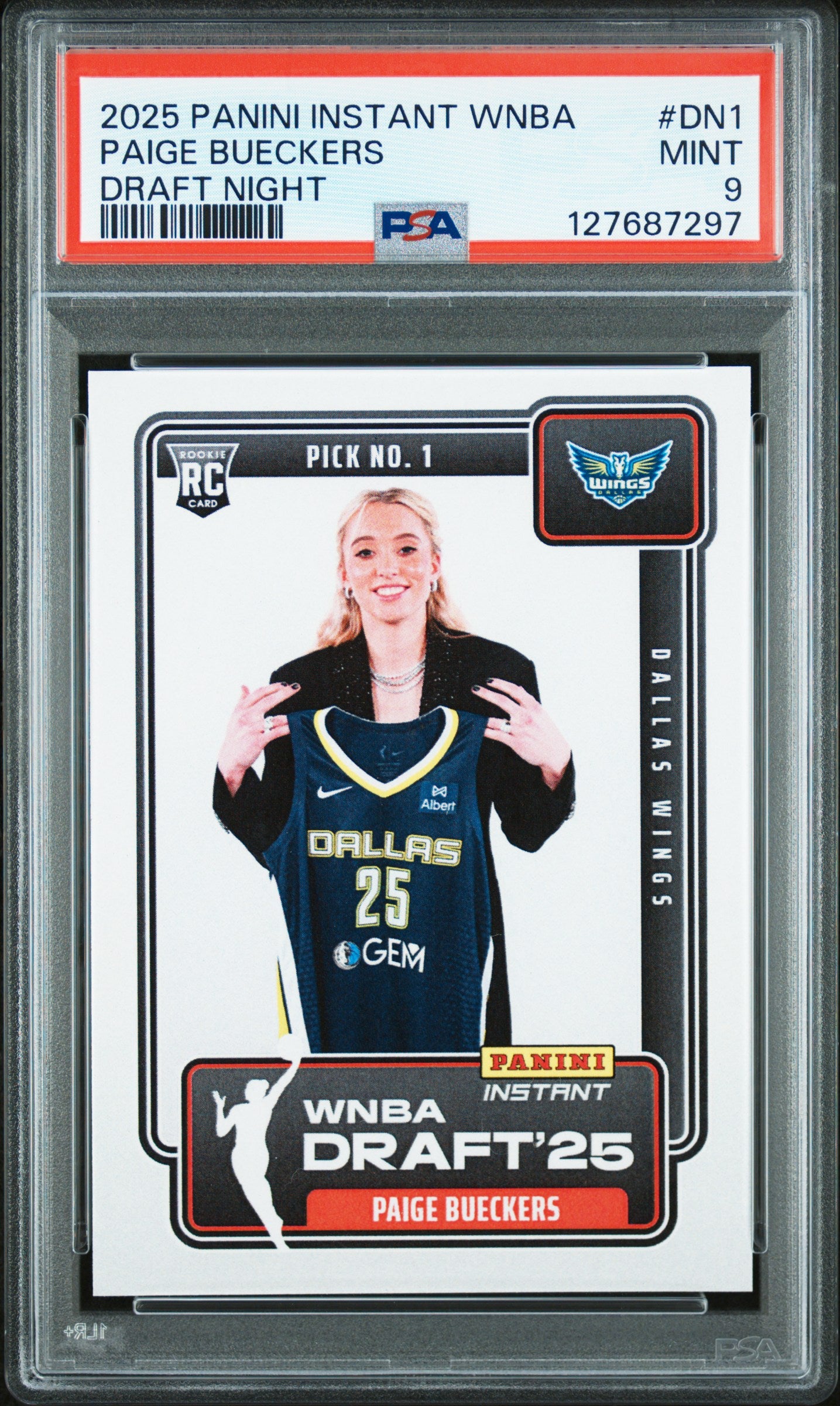 2025 Panini Instant Wnba Draft Night #DN1 Paige Bueckers PSA 9