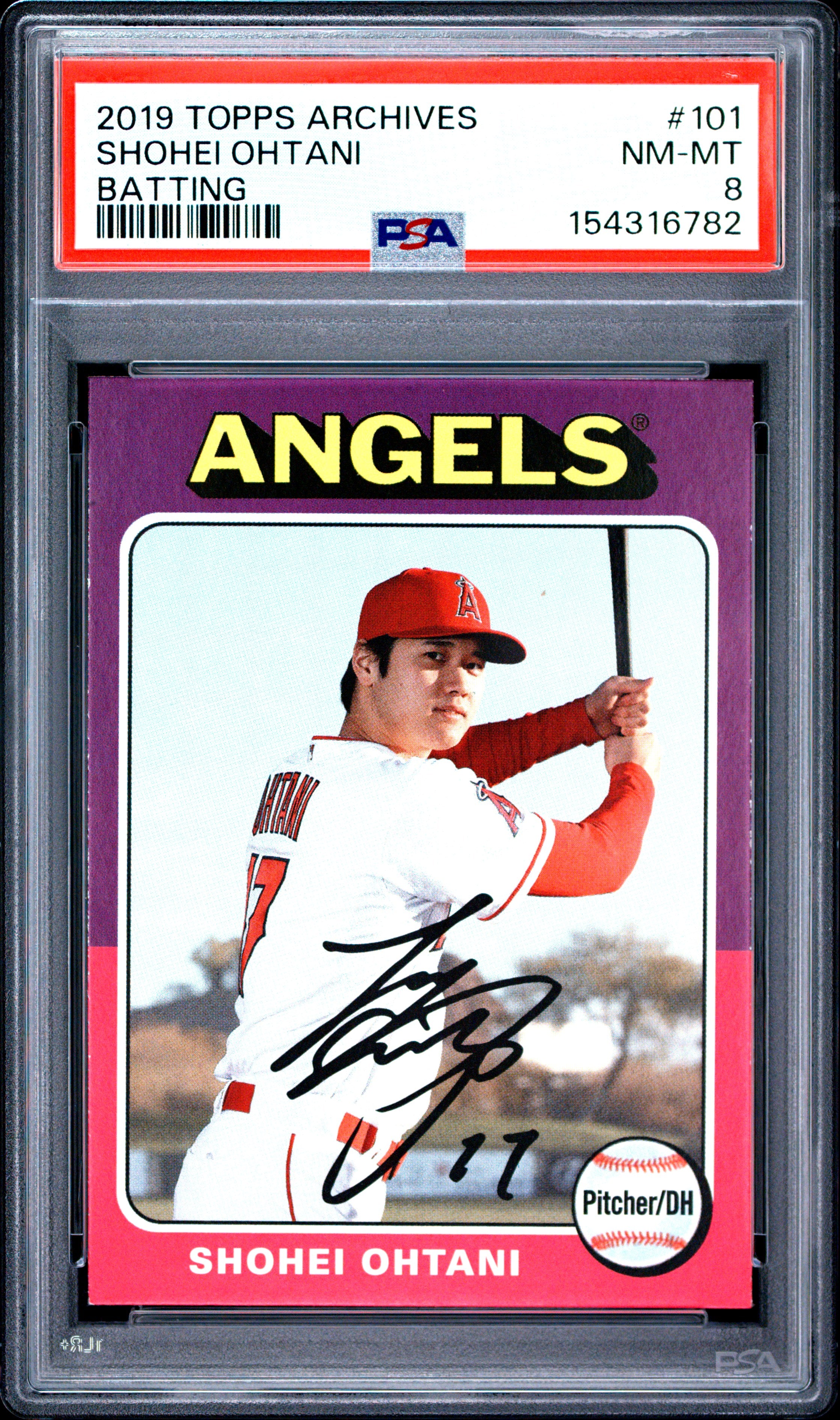 2019 Topps Archives #101 Shohei Ohtani Batting PSA 8