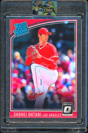 2018 Donruss Optic #176 Shohei Ohtani : Variation of #56, pitching Baseball