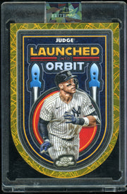 2025 Topps Chrome  Aaron Judge Launched into Orbit Gold  Refractor #/50 baseball
