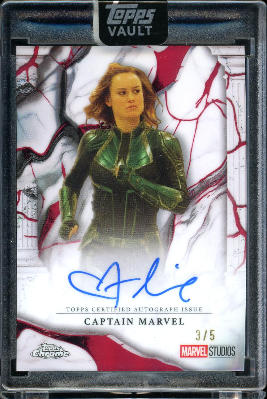 2026 Topps Vault Marvel Red Auto Captain Marvel 3/5