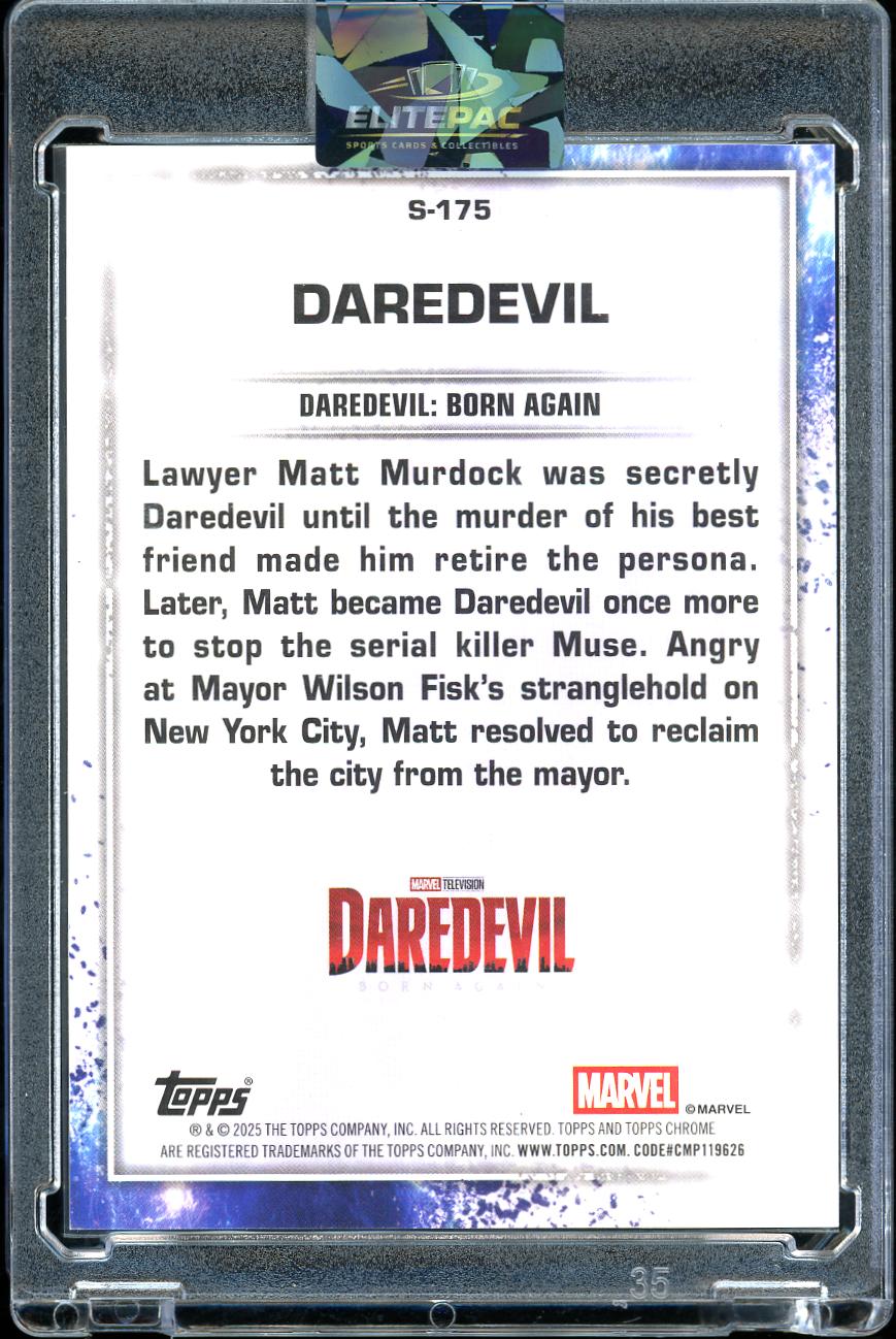 2025 Topps Chrome Marvel Studios #175 Daredevil Gold Refractor